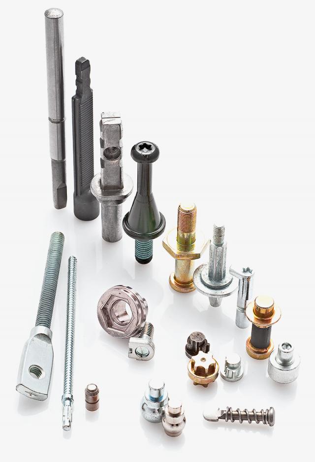 Since Möhling benefits from long-standing experience in the cold forming industry, we are able to offer customised parts in any desired geometry.